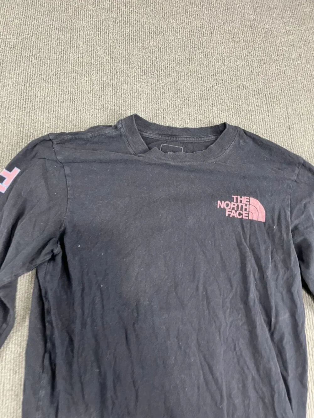 The North Face Mens Blue Long Sleeve Graphic Tee Size S